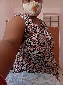 Snapshot of CUTE-LOVE-SWEETS chatting on 06-23-26, 04:21 CUTE-LOVE-SWEETS online show from 06-23-26, 04:21