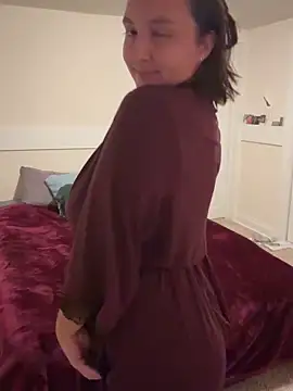 Snapshot of honeyrose222 chatting on 11-17-25, 05:24 honeyrose222 online show from 11-17-25, 05:24