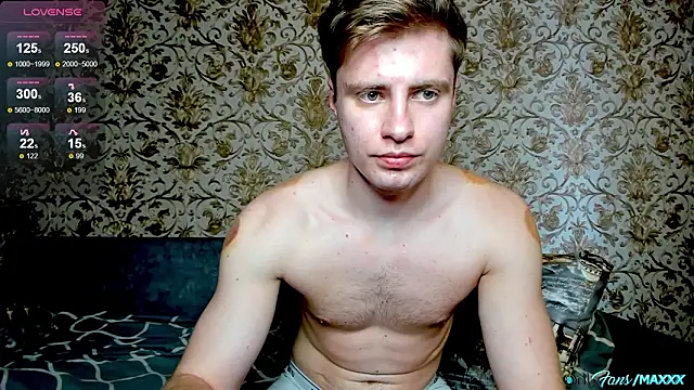 Maxhornyblondieman online show from 03-16-26, 01:48