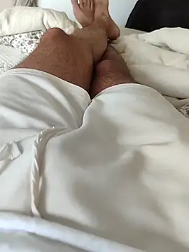 Snapshot of berkkderlerr chatting on 11-26-25, 10:49 berkkderlerr online show from 11-26-25, 10:49