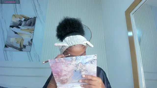 Afro Luna online show from 03-14-26, 10:42