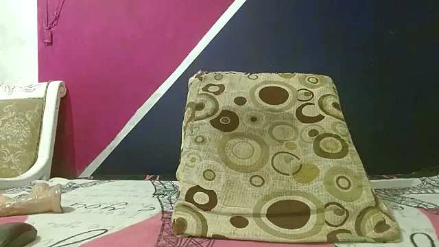 samantaruizz online show from 04-24-26, 05:37