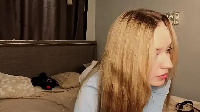 KristleKirst online show from 04-24-26, 01:13