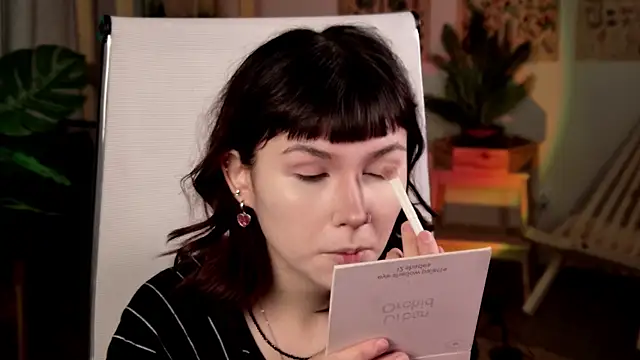 Snapshot of RickiOwens chatting on 12-16-25, 06:51 RickiOwens online show from 12-16-25, 06:51