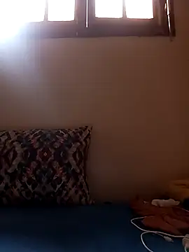 fati35flou online show from 04-26-26, 07:17