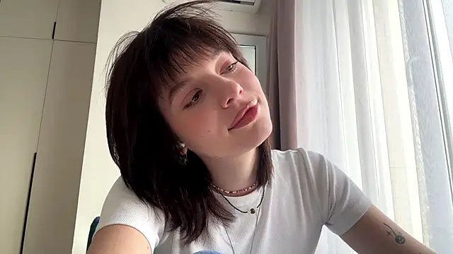 Snapshot of LollySimes chatting on 11-19-25, 09:31 LollySimes online show from 11-19-25, 09:31