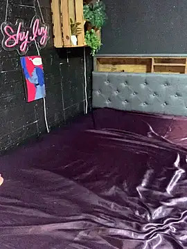 Shy-Ivy online show from 03-05-26, 10:17