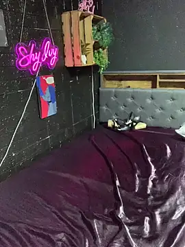 Shy-Ivy online show from 03-27-26, 09:47