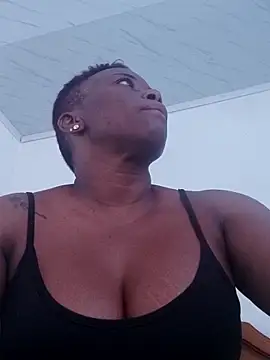 Snapshot of karlatasty chatting on 12-16-25, 05:40 karlatasty online show from 12-16-25, 05:40