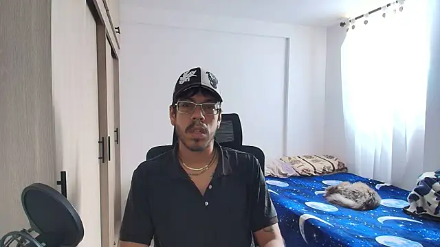 Snapshot of naitt_ chatting on 12-01-25, 07:08 naitt online show from 12-01-25, 07:08