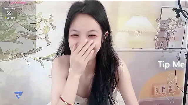 Snapshot of bunny-- chatting on 01-10-26, 04:47 bunny-- online show from 01-10-26, 04:47