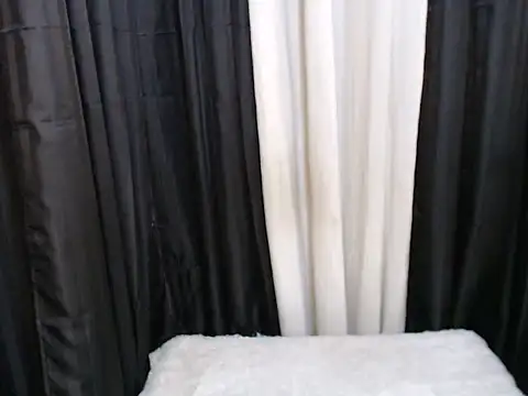 Snapshot of nardz_91 chatting on 03-07-26, 12:40 nardz 91 online show from 03-07-26, 12:40
