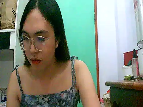 hottest solel online show from 12-01-25, 07:19