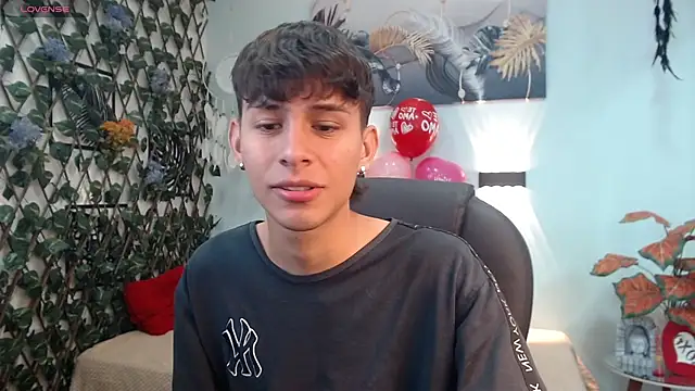 DraxBlade09 online show from 02-11-26, 01:27