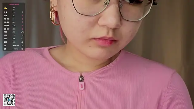 Snapshot of PatrickStimac chatting on 11-25-25, 04:12 PatrickStimac online show from 11-25-25, 04:12