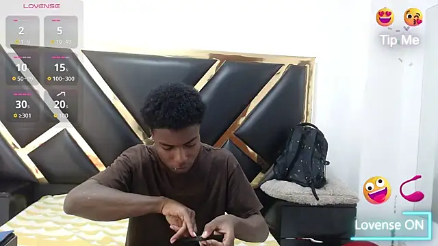 NoahJhonson69 online show from 03-31-26, 11:21