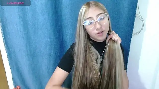 Nanylux online show from 07-25-26, 05:38