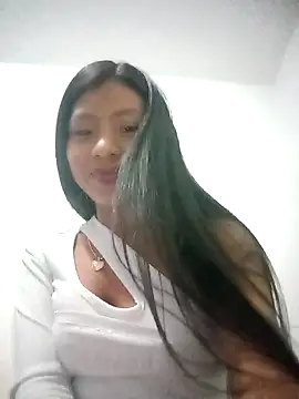 Snapshot of GabySpanic12 chatting on 11-28-25, 12:13 GabySpanic12 online show from 11-28-25, 12:13