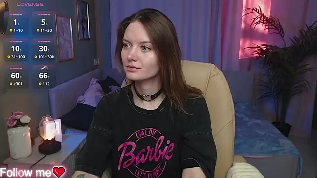 Ursula Andres online show from 04-11-26, 01:10