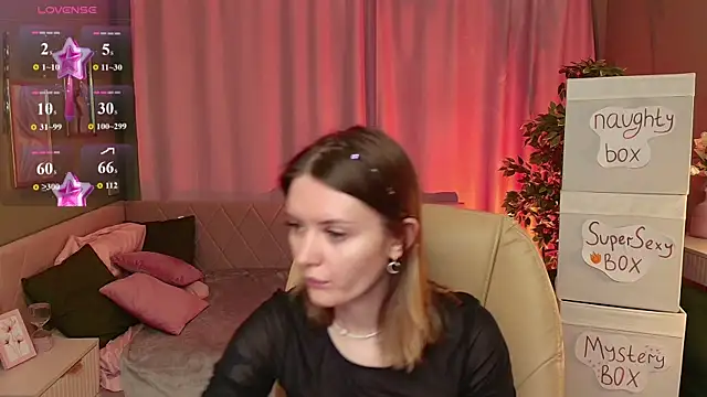 Snapshot of Ursula_Andres chatting on 06-10-26, 01:06 Ursula Andres online show from 06-10-26, 01:06