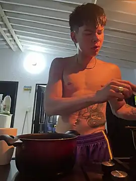 Handsome boys69 online show from 04-29-26, 12:16