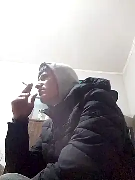 Snapshot of uiuftyrrtydre chatting on 11-23-25, 08:47 uiuftyrrtydre online show from 11-23-25, 08:47