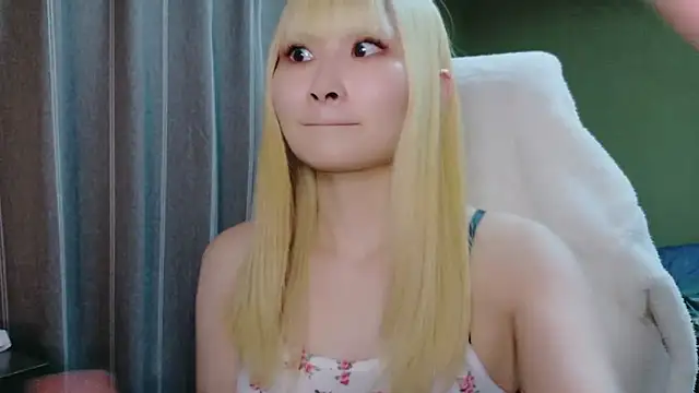 miyu0003 online show from 12-21-25, 02:13