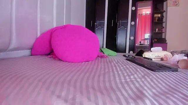 Thaliakim online show from 02-24-26, 05:11