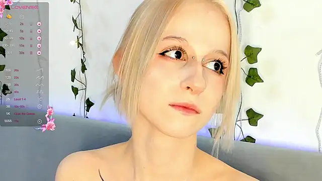 Annyme0w online show from 12-05-25, 04:47