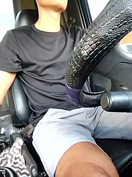 Snapshot of huykkk99 chatting on 01-09-26, 10:29 huykkk99 online show from 01-09-26, 10:29