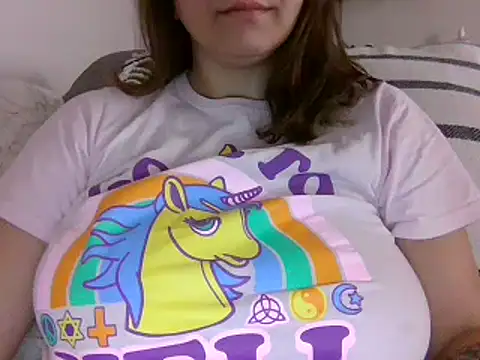 Snapshot of xxxluana chatting on 11-27-25, 11:34 xxxluana online show from 11-27-25, 11:34