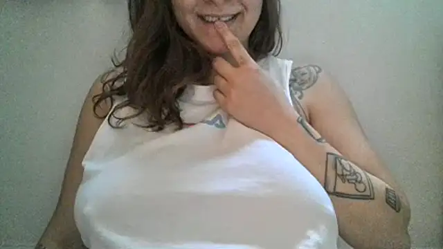 xxxluana online show from 04-09-26, 06:13