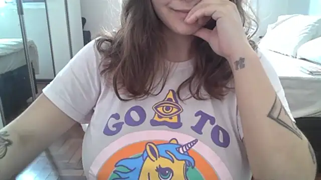 xxxluana online show from 04-18-26, 01:37