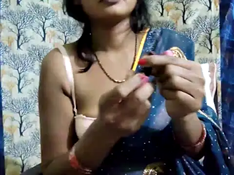 Sassy Shanvi online show from 12-16-25, 10:26