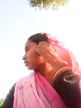 Snapshot of Hot_erion chatting on 12-04-25, 10:02 Hot erion online show from 12-04-25, 10:02