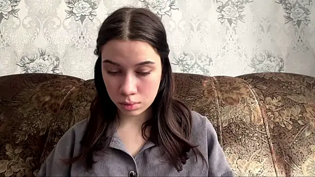 DebbiGoodknight online show from 03-12-26, 09:37