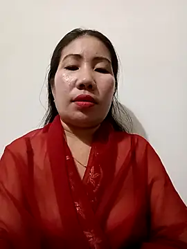 Snapshot of Reema_143 chatting on 12-14-25, 02:22 Reema 143 online show from 12-14-25, 02:22