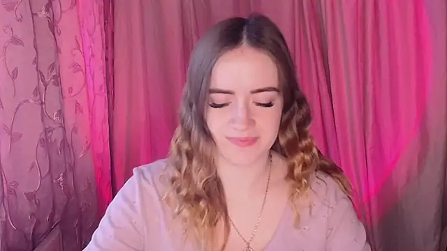 Illa May online show from 01-15-26, 06:40