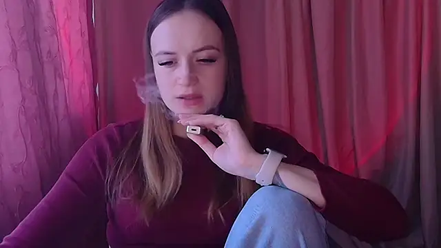 Illa May online show from 03-12-26, 10:32