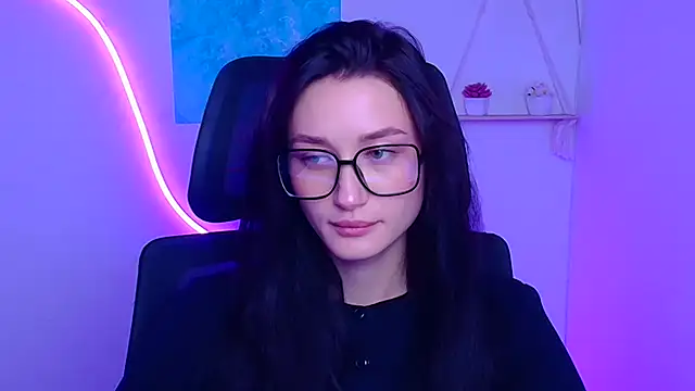 Snapshot of Stella_XO chatting on 11-26-25, 06:25 Stella XO online show from 11-26-25, 06:25