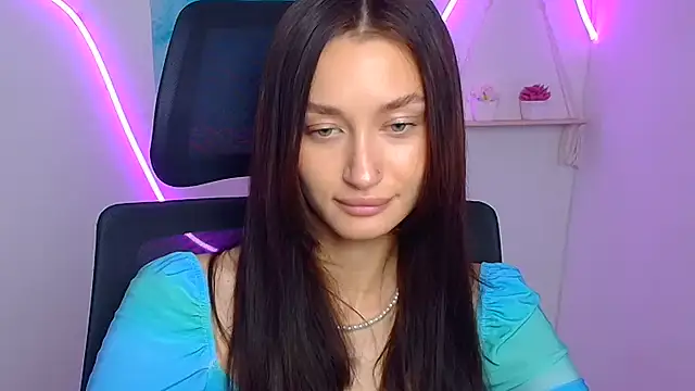 Stella XO online show from 07-06-26, 06:10