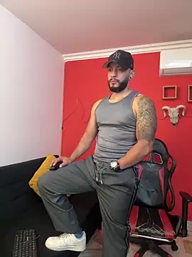 Snapshot of Mike_savage3 chatting on 11-27-25, 12:07 Mike savage3 online show from 11-27-25, 12:07