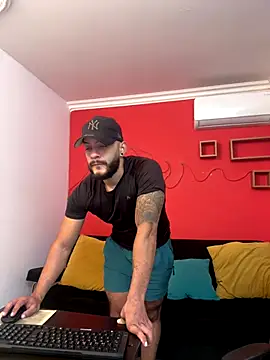 Snapshot of Mike_savage3 chatting on 12-14-25, 12:21 Mike savage3 online show from 12-14-25, 12:21