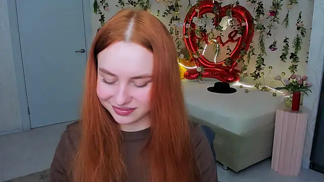 AirySilhouette online show from 02-16-26, 07:10