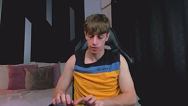 Ostin Saints online show from 03-10-26, 01:16