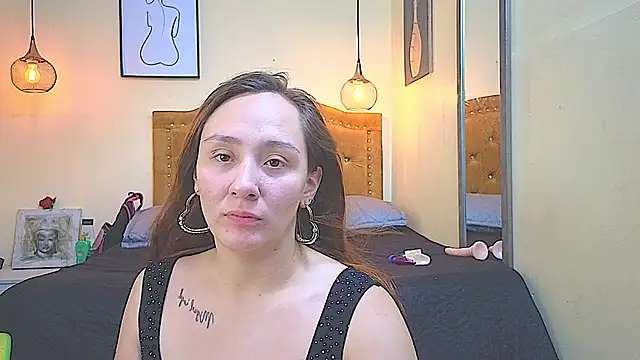 Lily Sanderss online show from 12-15-25, 01:26