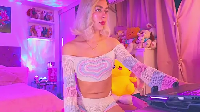 MadamBarbiee online show from 12-15-25, 01:10