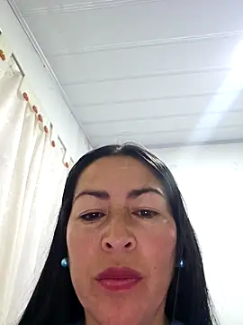 JustSamantha  online show from 04-24-26, 11:01