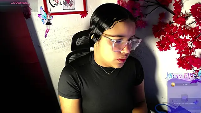 Snapshot of chleo_rosse chatting on 07-28-26, 03:08 chleo rosse online show from 07-28-26, 03:08