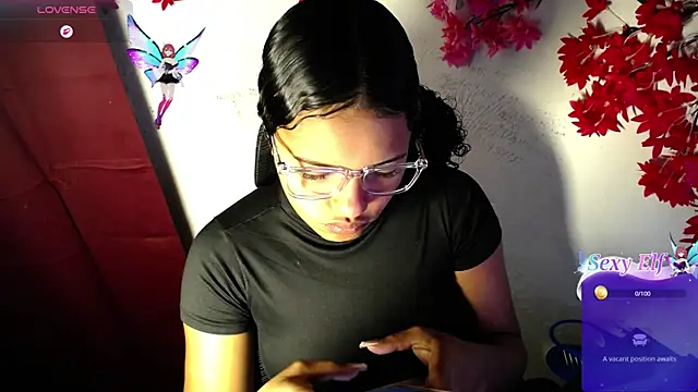 Snapshot of chleo_rosse chatting on 07-28-26, 03:21 chleo rosse online show from 07-28-26, 03:21